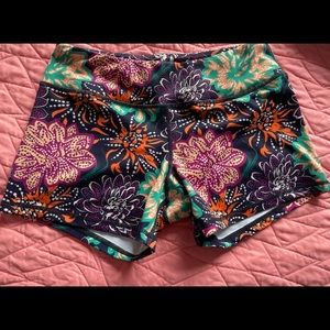 Born Primitive Double Take Booty Shorts size S